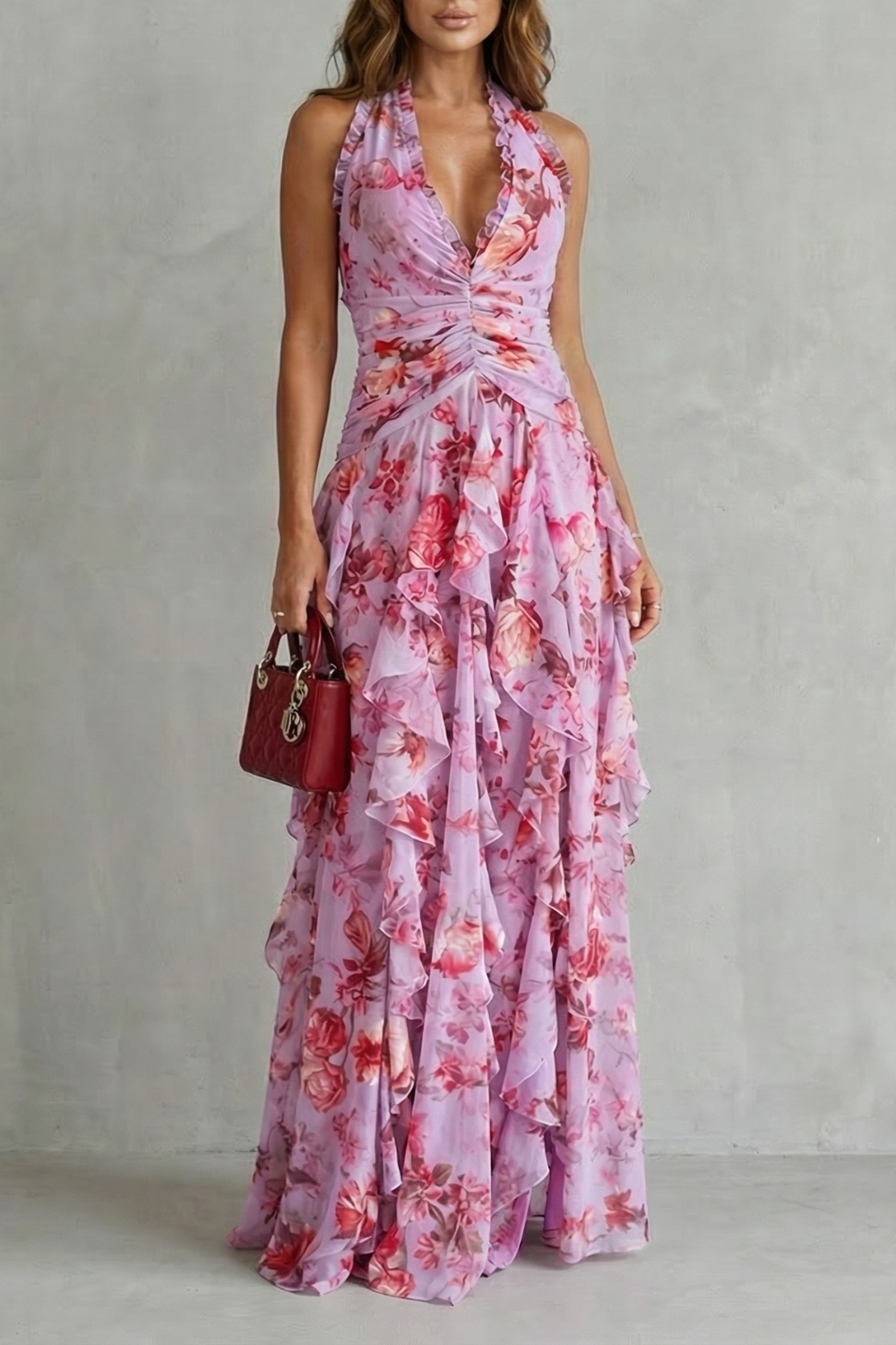 Belladina | Vestido largo romántico con escote y cascada de rosas