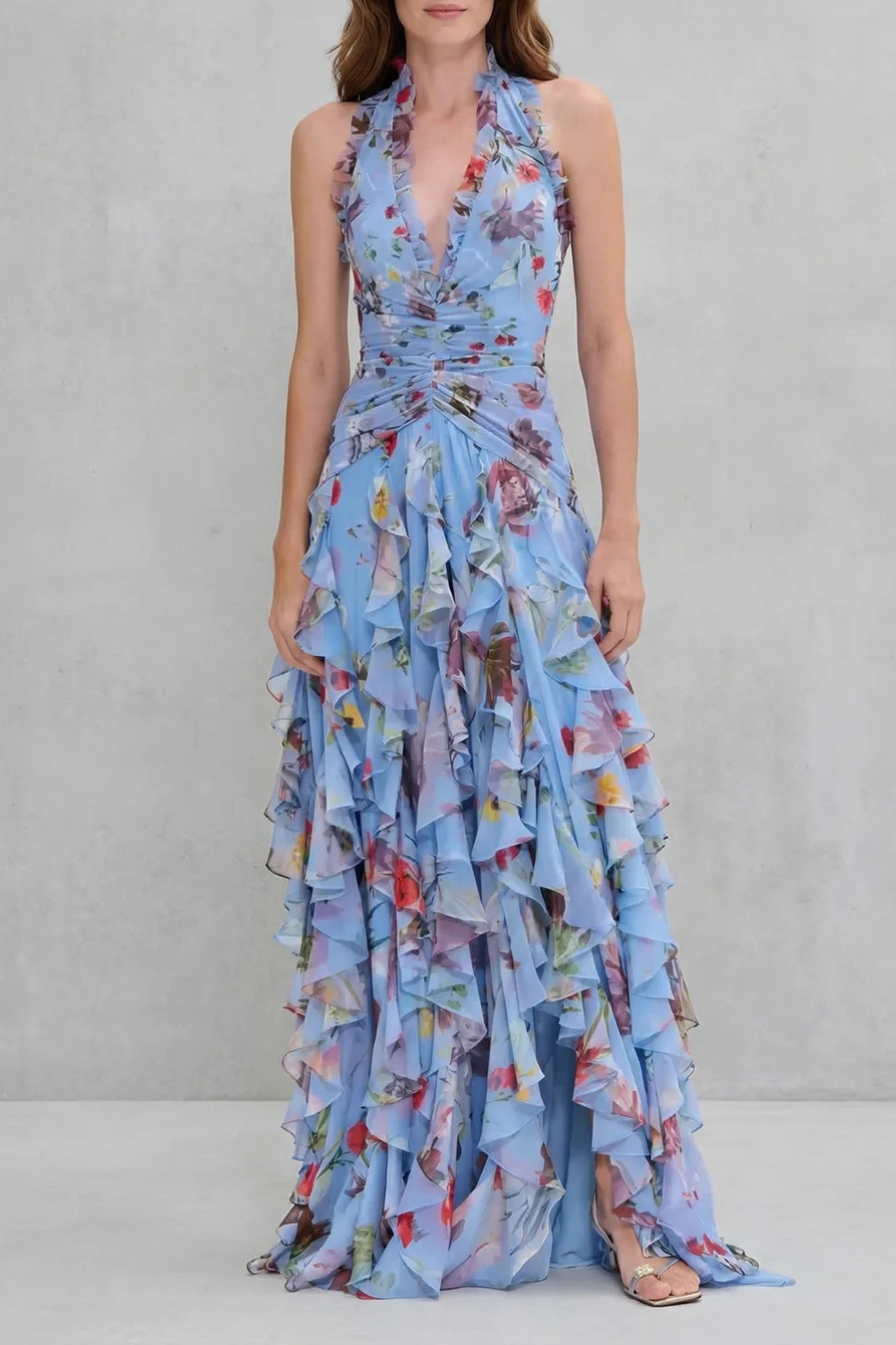 Belladina | Vestido largo romántico con escote y cascada de rosas