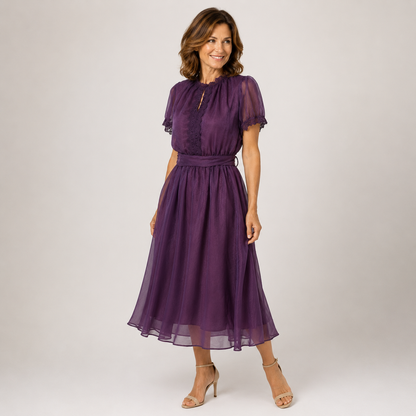 Flavia | Vestido largo con escote pronunciado y ribete de encaje de gasa