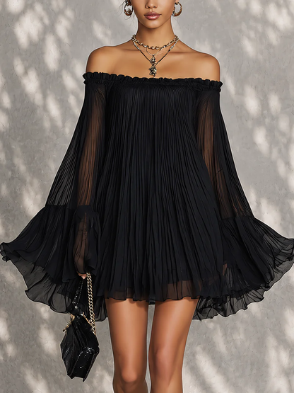 Beatriz - Minivestido negro con hombros descubiertos