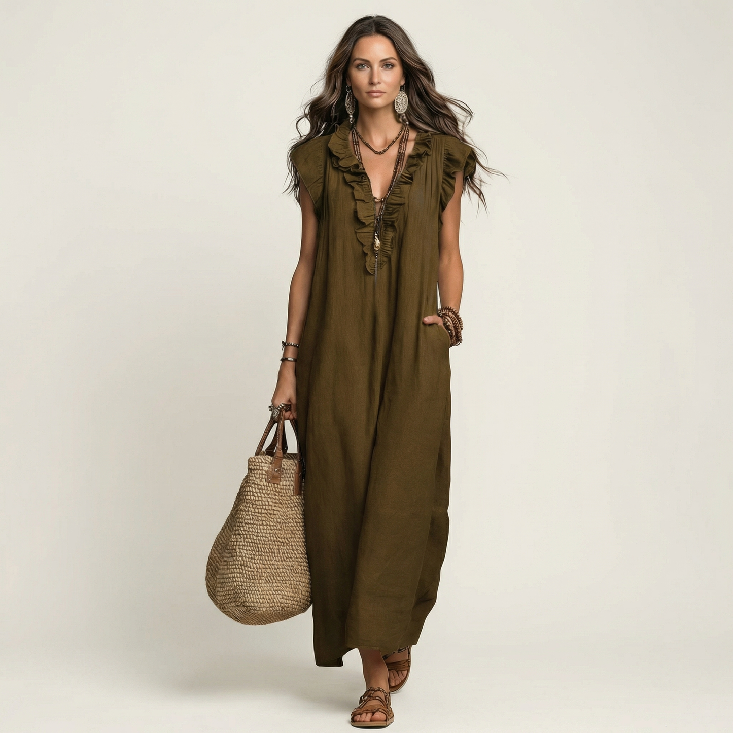Mónica | Vestido largo de lino con cuello en V y volantes