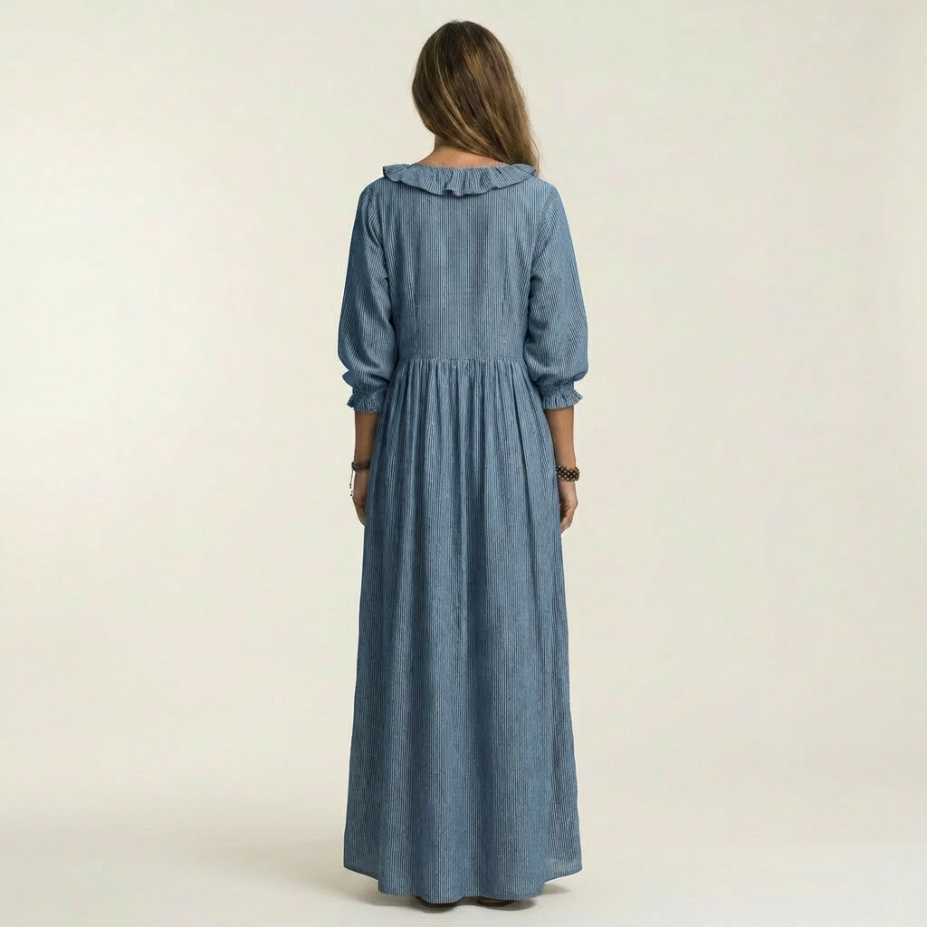 Yosana | Maxivestido a rayas con cuello en V, volantes y mangas abullonadas
