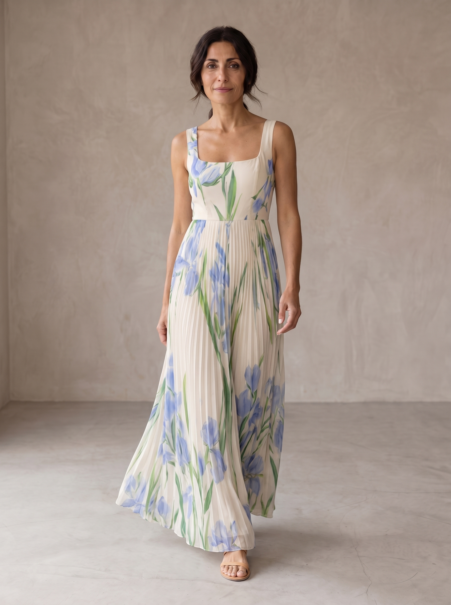 Oriah | Vestido largo de corte A con estampado floral